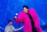Sau khi tham quan đại dự án của ông Trịnh Văn Quyết, Tùng Dương bất ngờ chốt mua 2 căn hộ sang chảnh giá vài chục tỷ/căn của Tân Hoàng Minh