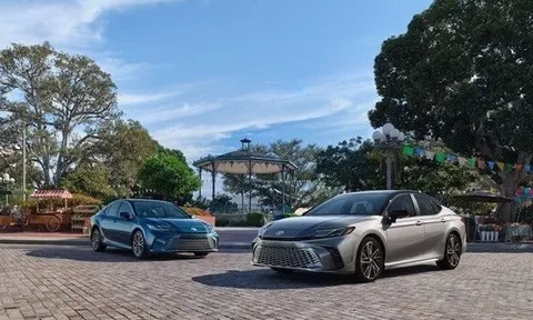 Tổng thống Mỹ vừa phàn nàn, Nhật Bản lập tức xem xét nhập khẩu xe Toyota từ Mỹ về để bán