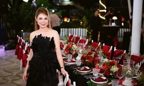 "Búp bê" Thanh Thảo hạnh phúc viên mãn ở tuổi 49