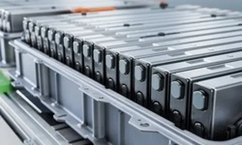 Trung Quốc công bố đột phá mới về pin xe điện: Không cháy nổ, chịu nhiệt 300°C