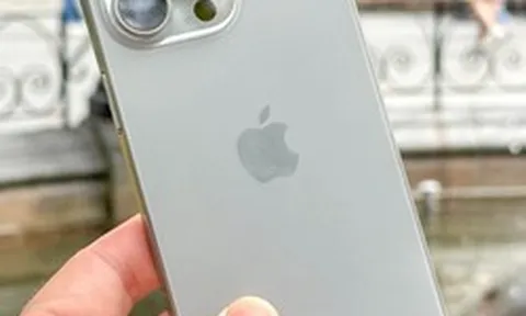 Chiếc iPhone cũ giảm giá gần 17 triệu đồng, đáng mua nhất hiện nay