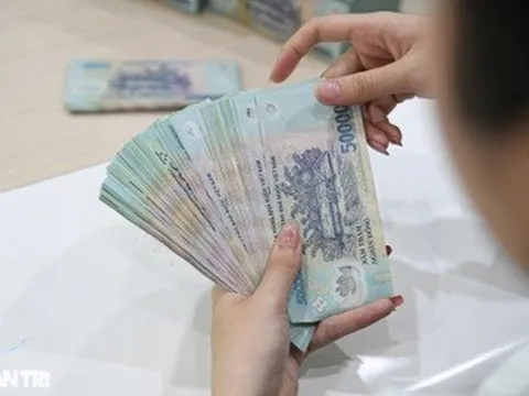 Một ngân hàng đóng cửa 13 phòng giao dịch sau chuyển giao bắt buộc