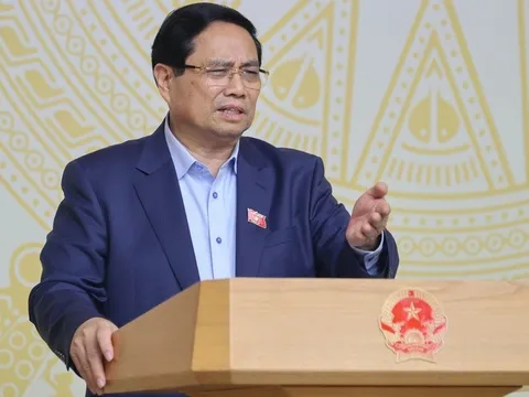 Thủ tướng: Gỡ thẻ vàng IUU của EC "phải làm bằng được và không thể kéo dài"