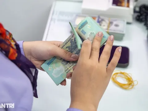 Thêm ngân hàng tăng lãi suất, gửi tiền ở đâu lời nhất?