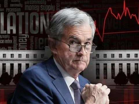 Fed giữ nguyên lãi suất, thị trường tài chính toàn cầu vẫn rung chuyển