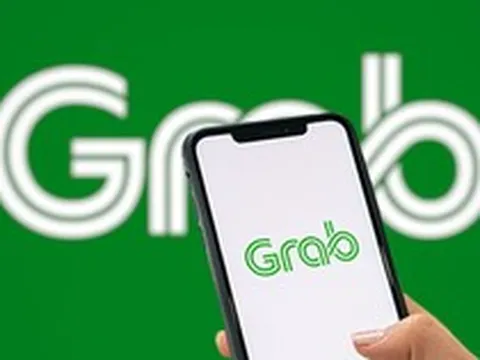 Grab nhận "bão" 1 sao sau vụ khoá tài khoản tài xế