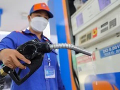 Cách tiết kiệm xăng dầu hiệu quả, giảm chi phí đi lại mỗi ngày