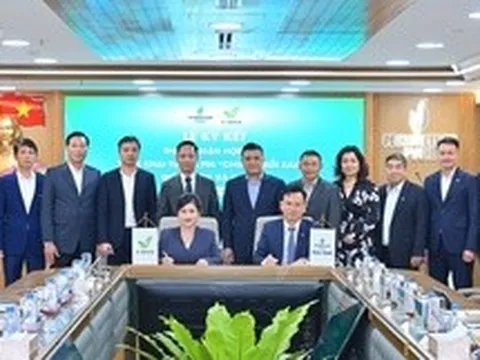 V-Green hợp tác PVOIL triển khai hơn 3.000 tủ đổi pin xe máy điện
