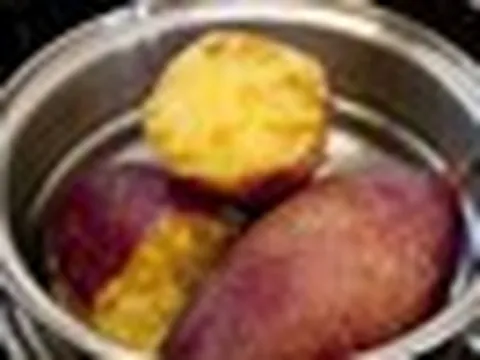 Bất ngờ 1 kiểu ăn khoai lang có thể khiến đường huyết tăng vọt: Hãy thay đổi ngay!