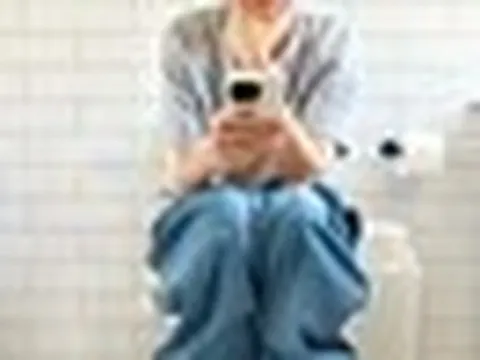 90% người đang mắc: 5 thói quen dùng điện thoại âm thầm "huỷ hoại" bạn mỗi ngày