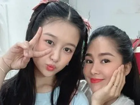 Diễn viên Lê Phương bất ngờ có thêm "con gái" 18 tuổi, nhan sắc xinh đẹp như Hoa hậu