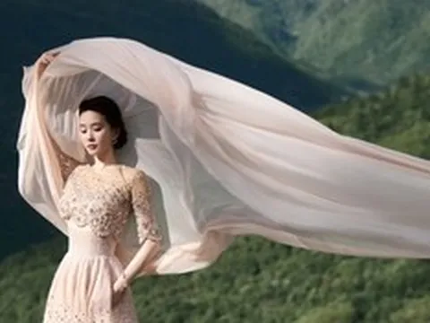 Khoảnh khắc "tiên nữ hạ giới" của Lưu Thi Thi