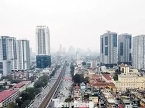 Bất động sản đối mặt nhiều 'sức ép', giao dịch khó bứt phá
