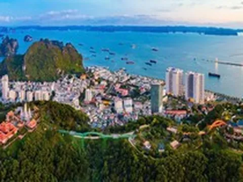 Bộ Xây dựng công nhận tỉnh Quảng Ninh đạt tiêu chí đô thị loại I