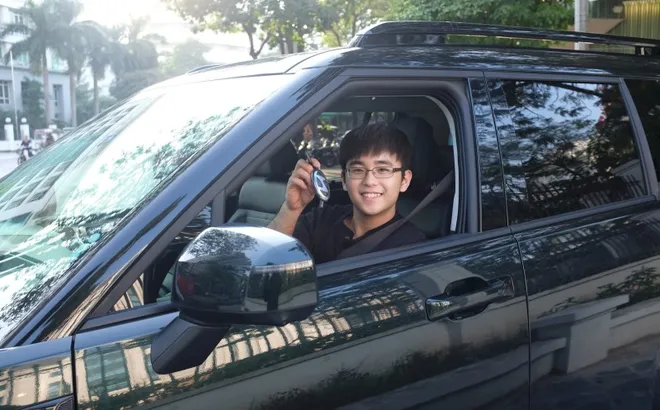 Bản hybrid một lần đổ xăng đi hơn 1.100km: Đây là chiếc Santa Fe được mong nhất?