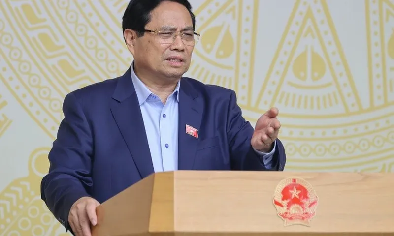 Thủ tướng: Gỡ thẻ vàng IUU của EC "phải làm bằng được và không thể kéo dài"