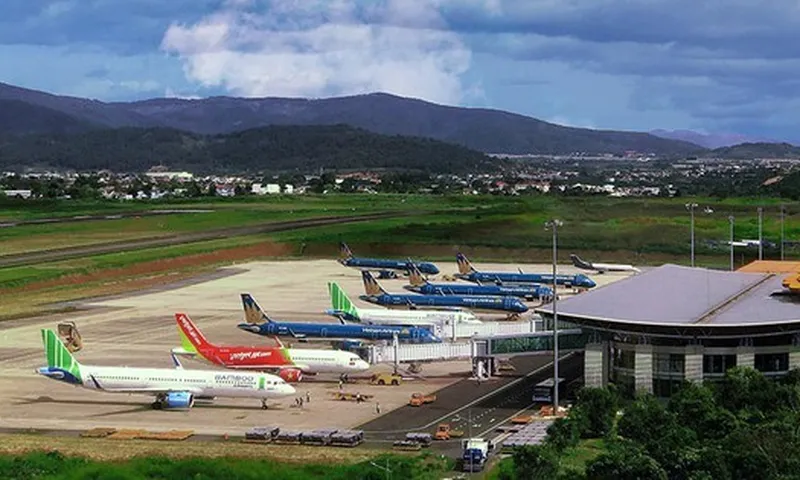 Huỷ toàn bộ chuyến bay, đóng cửa sân bay Đà Lạt: Hành khách đổi, hoàn vé như thế nào?