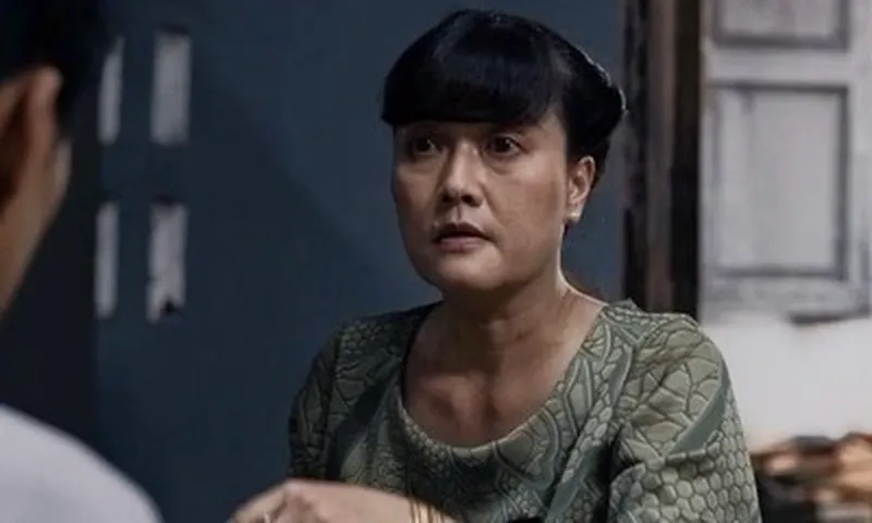 "Táo bà" Vân Dung tái xuất màn ảnh ở tuổi 51