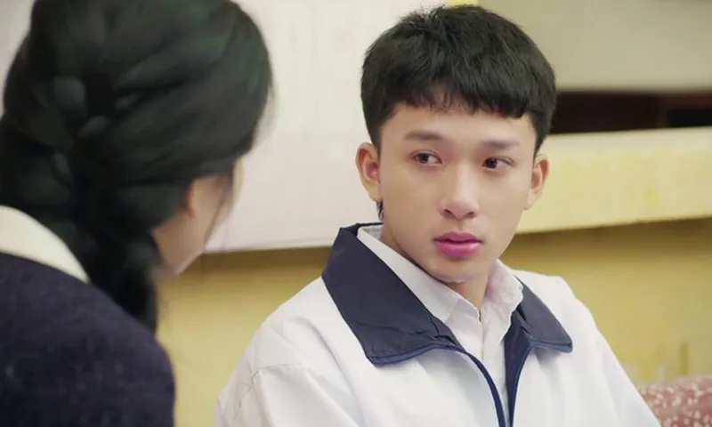 Sơn Tùng nhận "cơn mưa" lời khen khi khiến khán giả rơi nước mắt