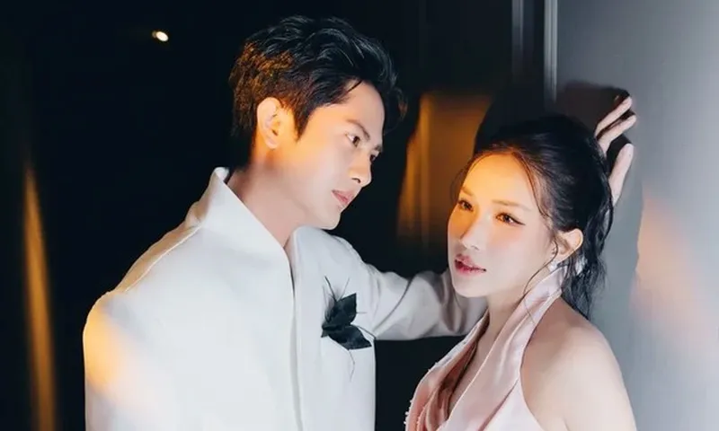 "Mỹ nhân làng hài" bí mật hẹn hò với nam diễn viên 4 năm, nay đã chịu công khai