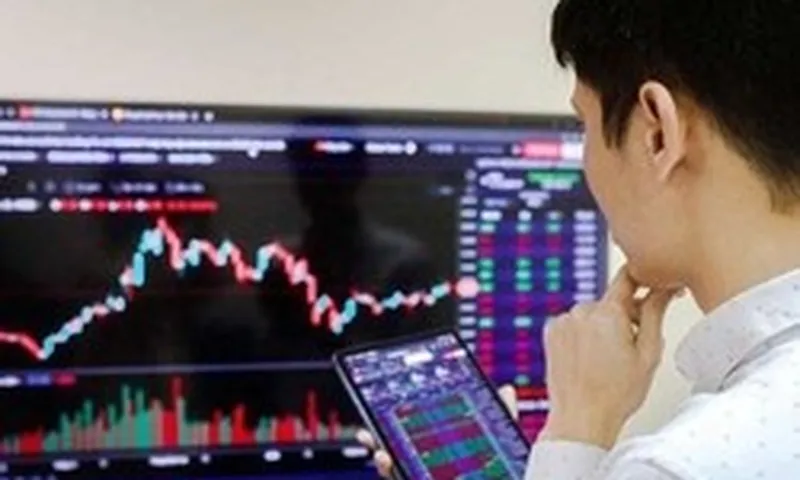 Thuế cổ tức: Có bất công khi cá nhân nộp 5%, doanh nghiệp được miễn?