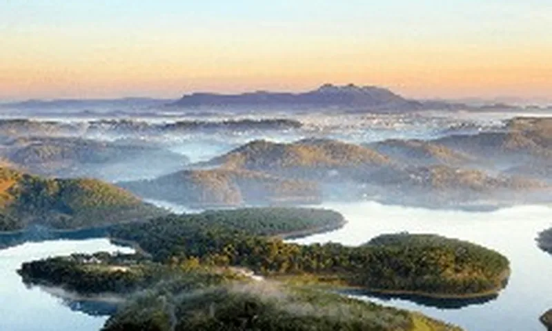 Nằm cách Đà Lạt 6km, Khu du lịch tiêu biểu châu Á - Thái Bình Dương này đang được hoàn thiện quy hoạch, dự báo đón gần 5 triệu khách/năm