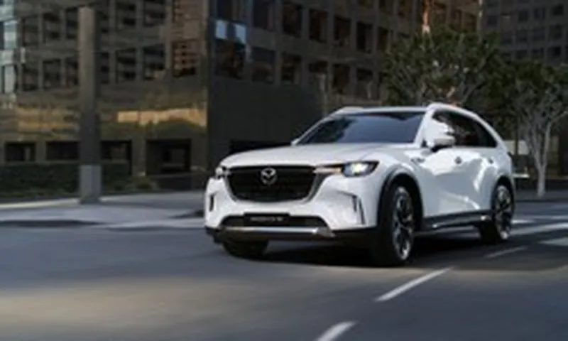 SUV hybrid CX-90 – Câu chuyện phía sau biểu tượng mới Japanese Premium của Mazda